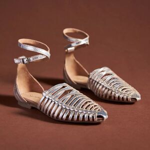 Seychelles 7 Gold Metallic Leather Woven Sandals